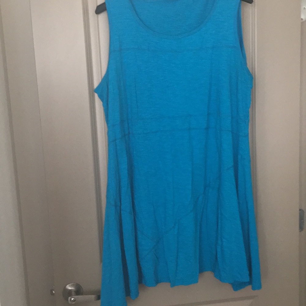 Blue dress